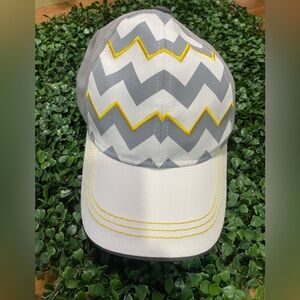 Chevron cap NWOT